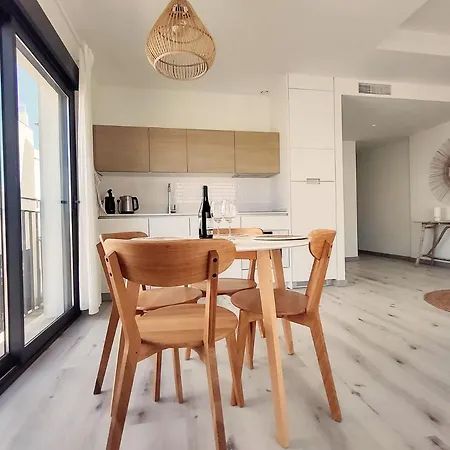 Beautiful Modern In The Centre Of
