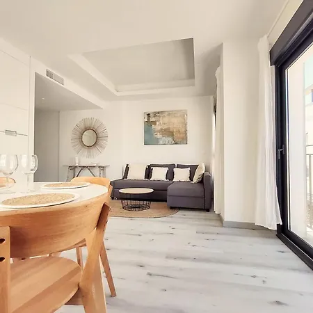 Appartement Beautiful Modern In The Centre Of